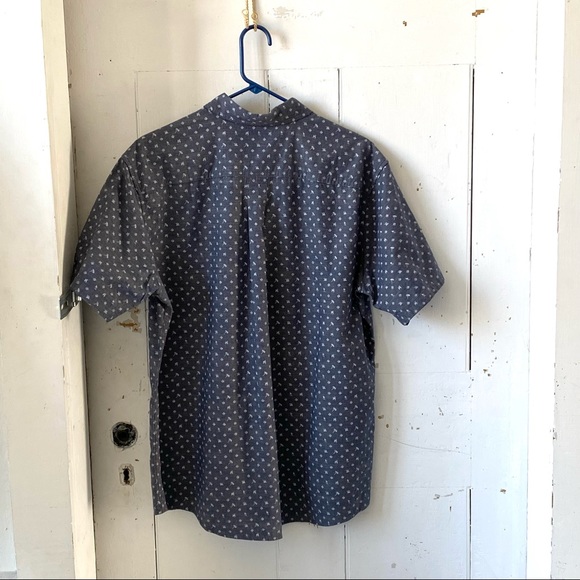 Eddie Bauer Classic Fit Chambray Print Button Down Shirt - Picture 12 of 12